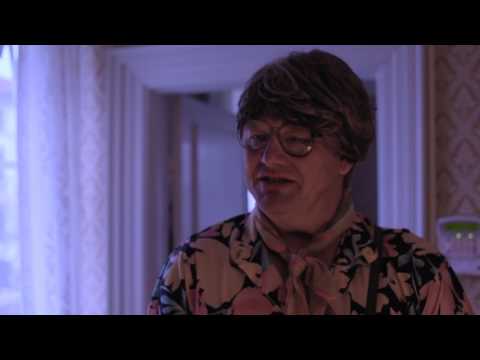 Tony och Agneta på hotellet